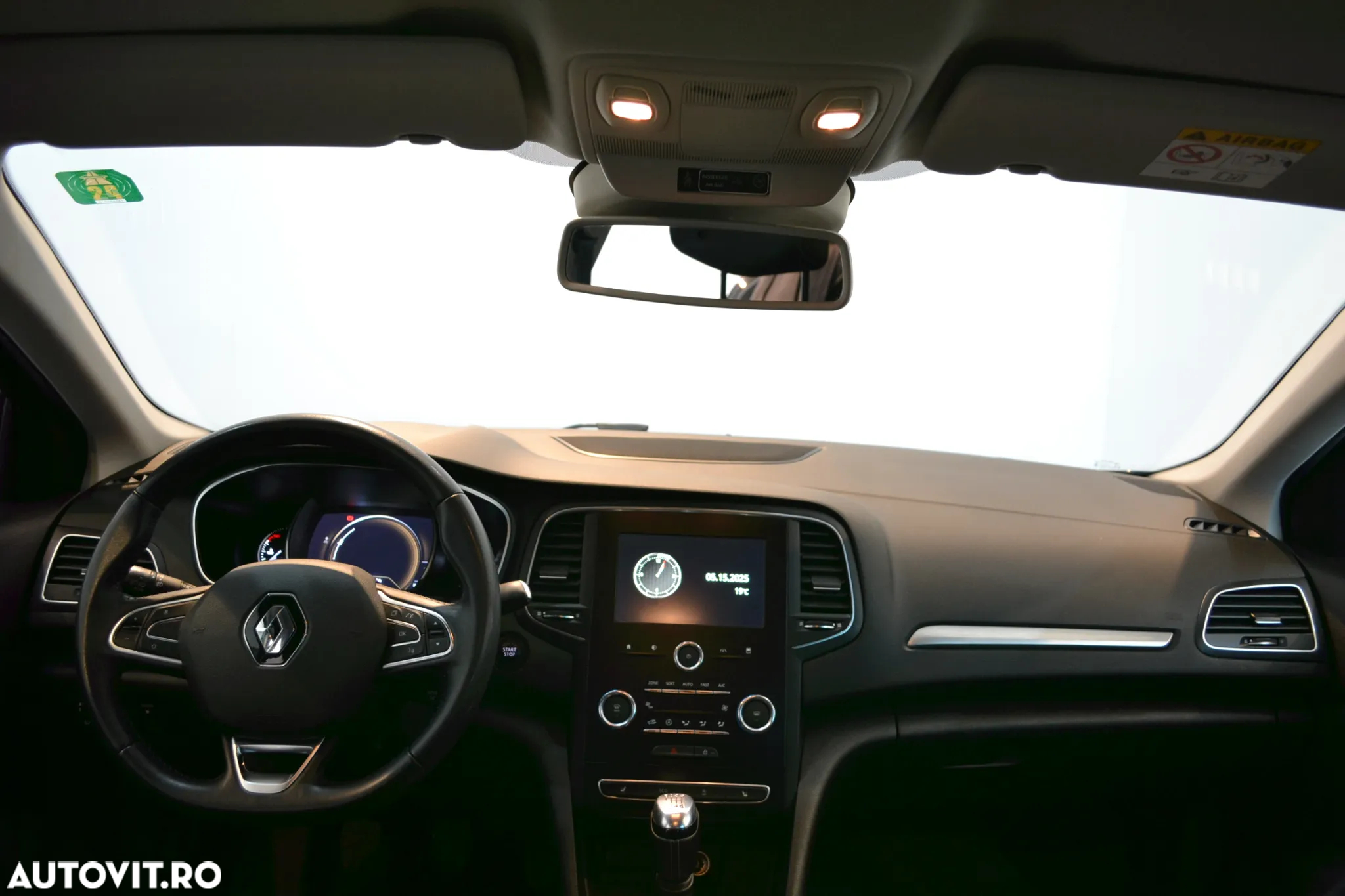 Renault Megane TCe 140 GPF Intens - 3
