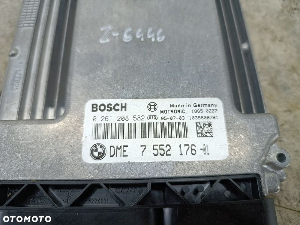 KOMPUTER, STEROWNIK BMW 3 E90 7552176  0261208582  BOSCH 2.0 16V 320i - 3