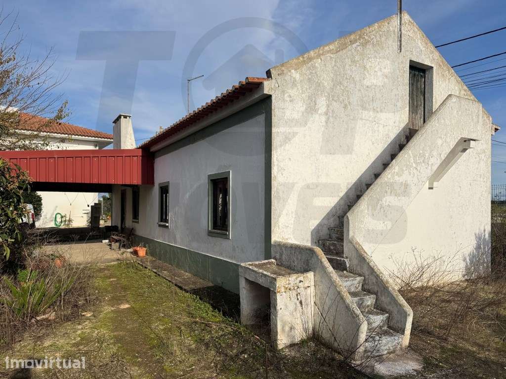 Moradia V3 para reabilitar - Montinhos dos Pegos - 119.000€ - Grande imagem: 3/19