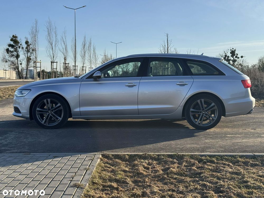 Audi A6 Avant 2012 photo 5