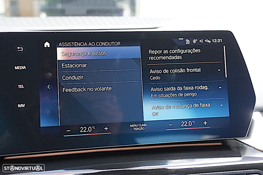 BMW 225xe Active Tourer e xDrive Edição Optimized - 45