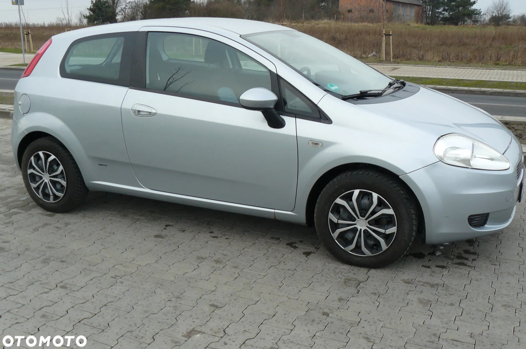 Fiat Grande Punto - 14