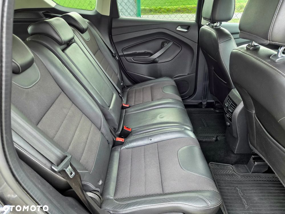 Ford Kuga 2.0 TDCi Titanium - 11