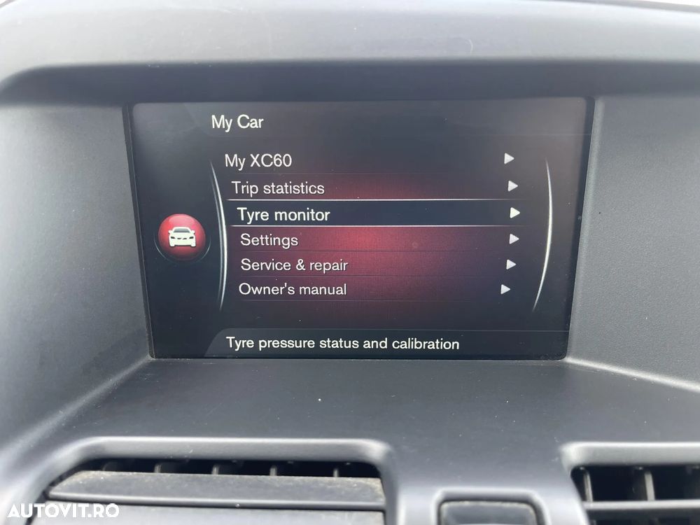 Volvo XC 60 D4AWD Momentum - 18