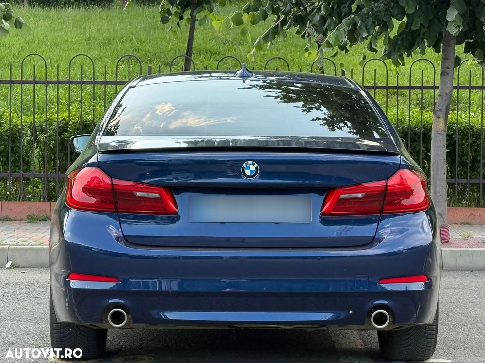 BMW Seria 5 520i Aut. - 6