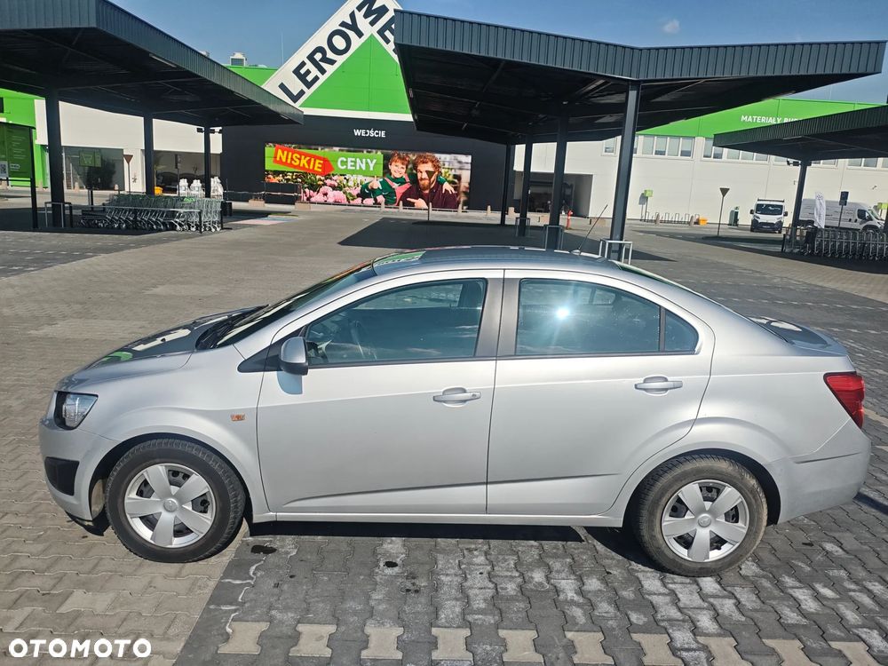 Chevrolet Aveo 1.4 16V LS - 3