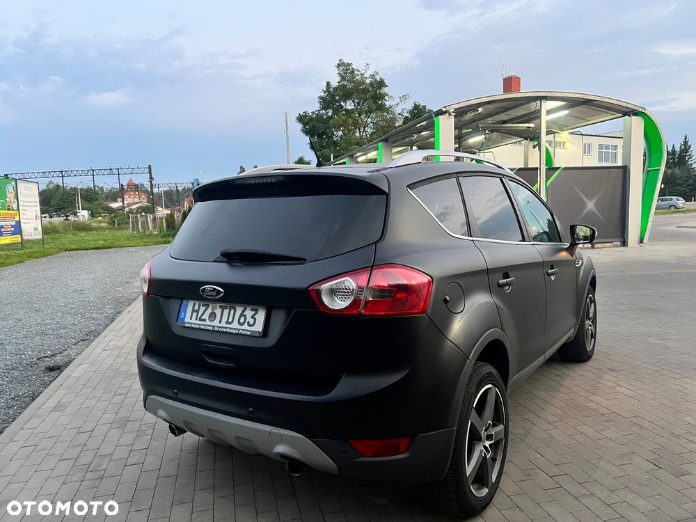 Ford Kuga 2.0 TDCi 2x4 Titanium - 17