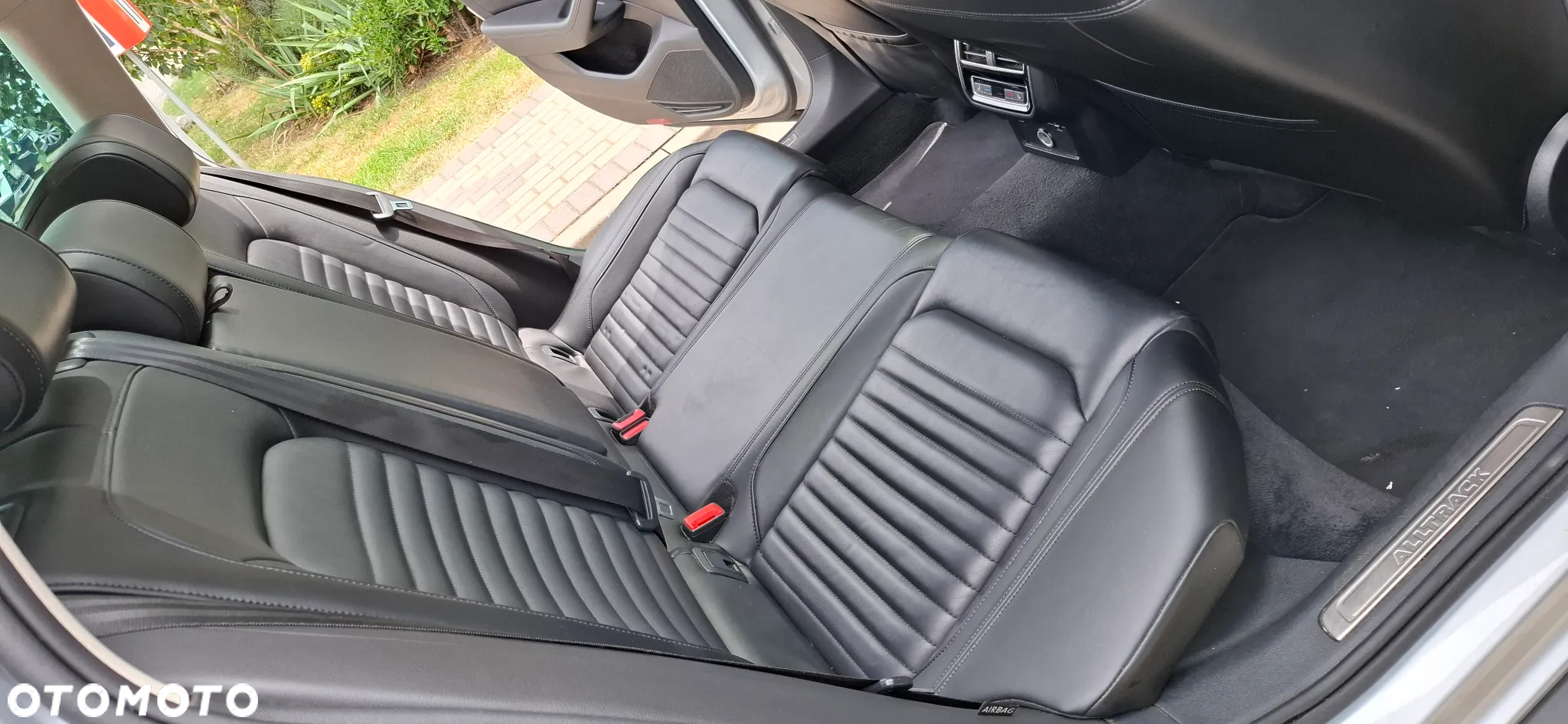 Volkswagen Passat 2.0 TDI Bi-Turbo BMT 4Mot Highline DSG - 34