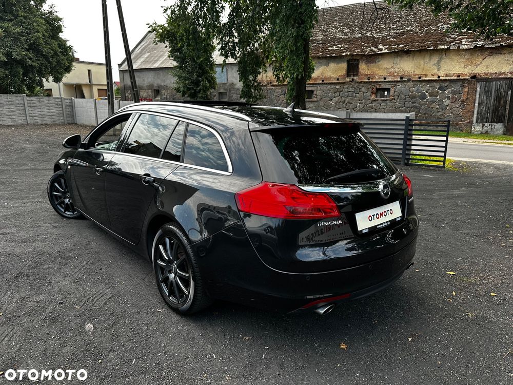 Opel Insignia 2.0 Turbo Cosmo - 11