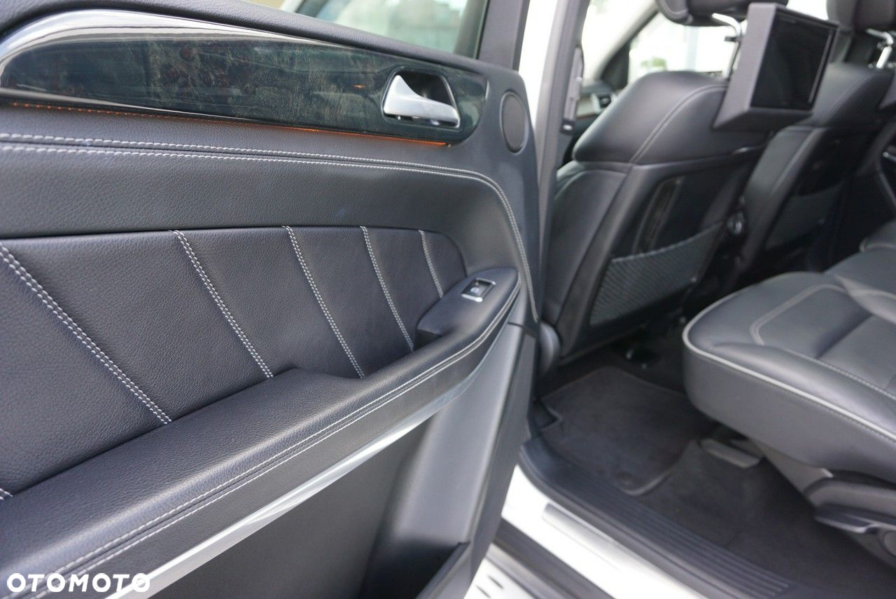 Mercedes-Benz GL - 16