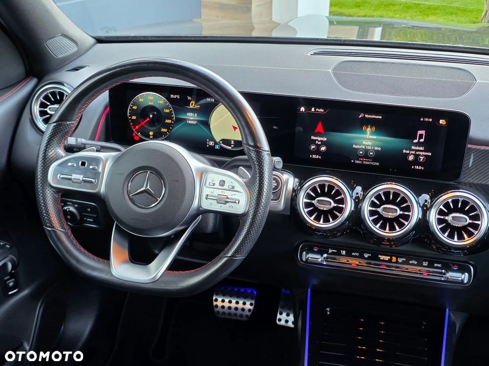 Mercedes-Benz GLB 200 d AMG Line 8G-DCT - 8