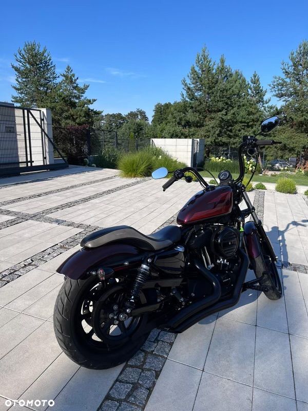 Harley-Davidson Sportster Iron 1200 - 1
