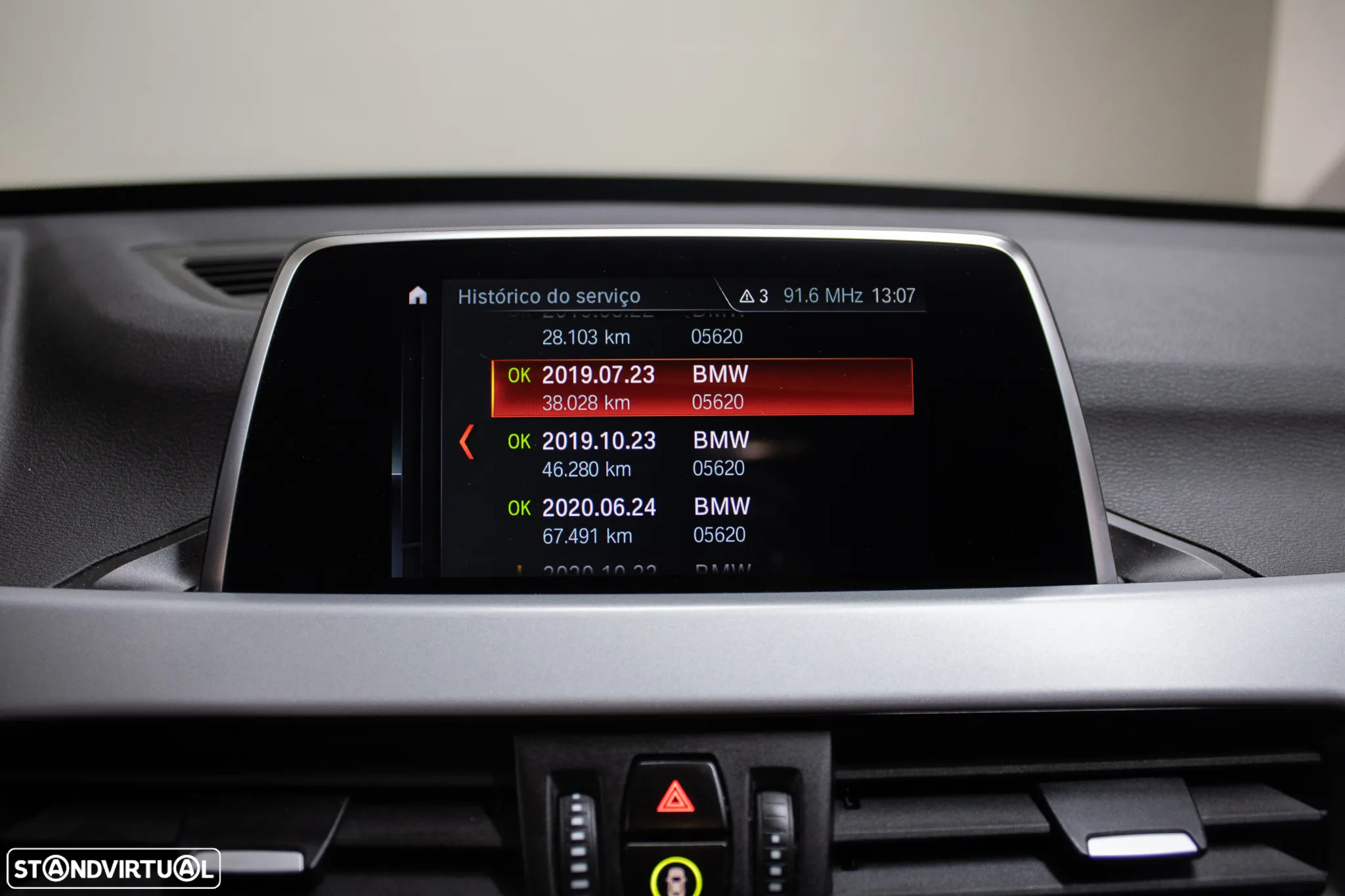 BMW X1 16 d sDrive Advantage - 47