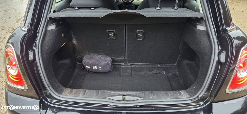 MINI 3 Portas Cooper D 50 Camden - 10