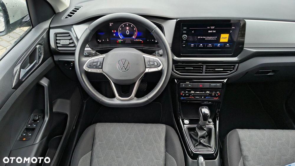 Volkswagen T-Cross - 33