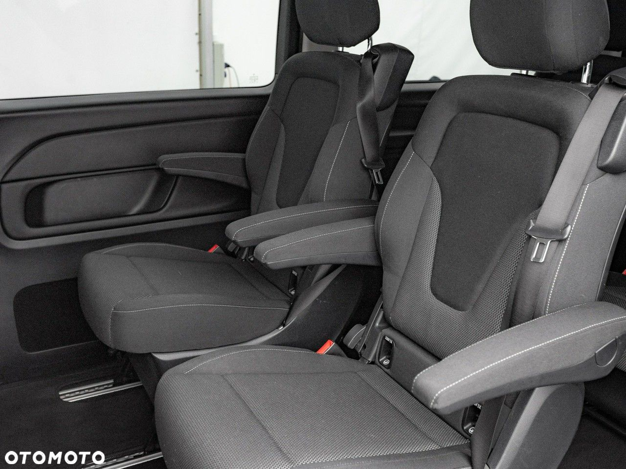 Mercedes-Benz Klasa V 250 (BlueTEC) d 7G-Tronic (d³ugi) - 27