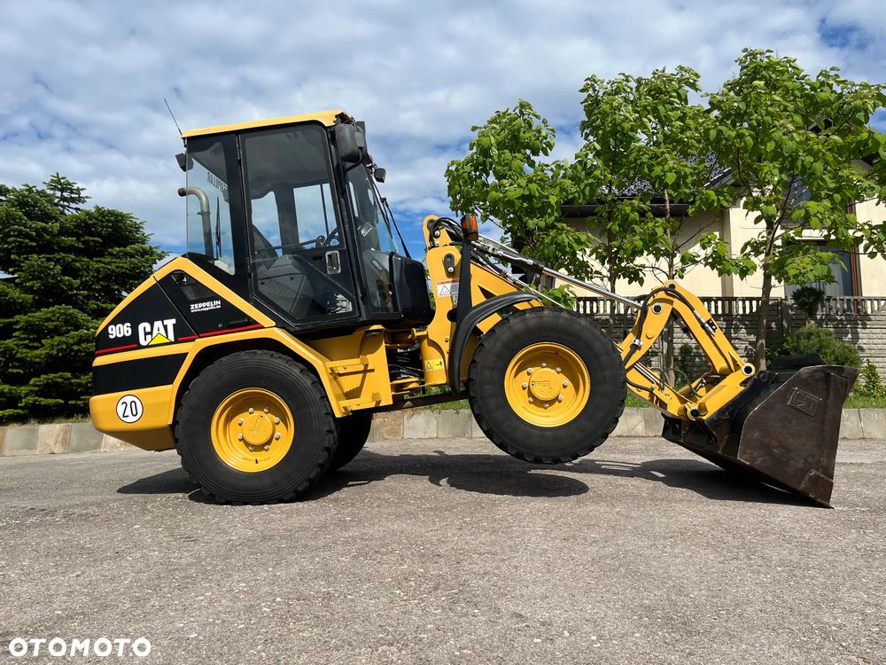 Caterpillar 906 - 9