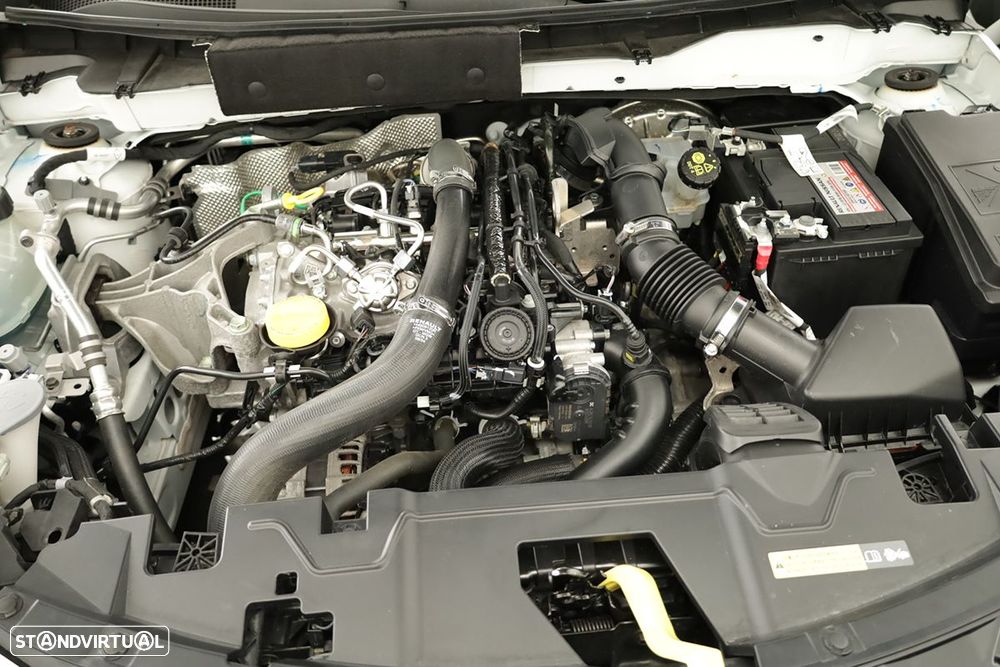 Nissan Juke 1.0 DIG-T N-Design Black DCT - 23