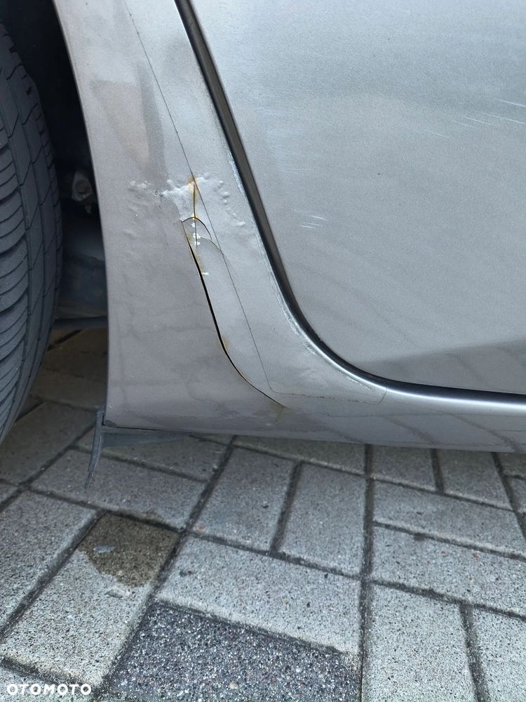 Toyota Auris 1.6 Premium Comfort - 13