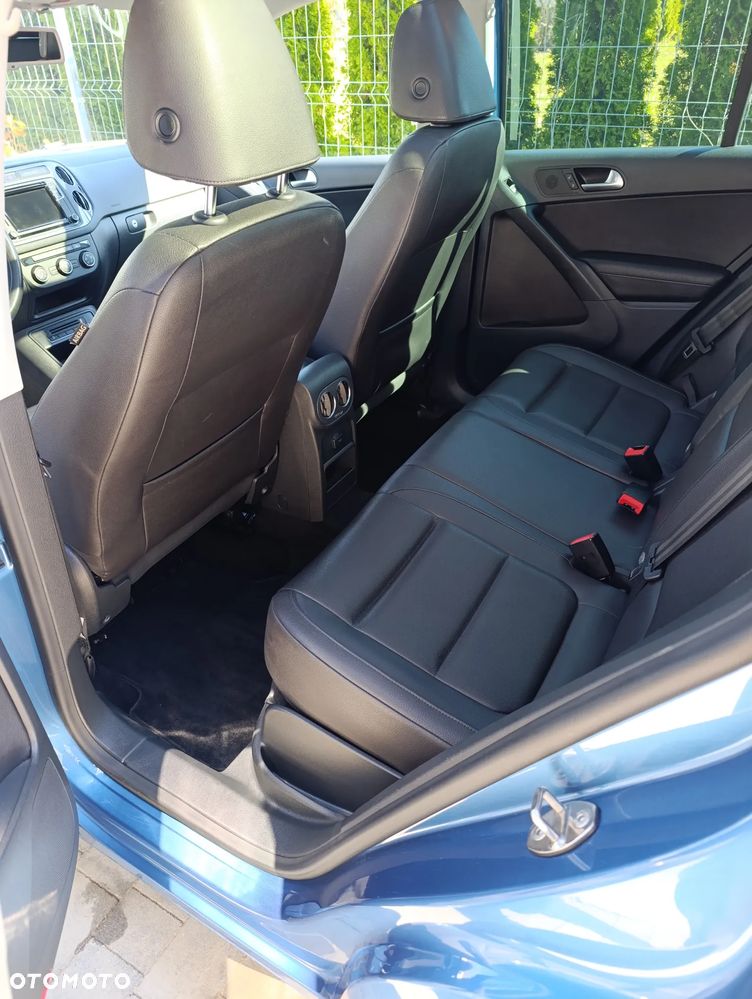 Volkswagen Tiguan - 23