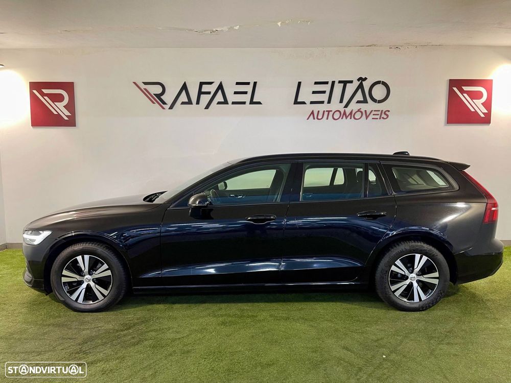 Volvo V60 2.0 D3 Momentum Geartronic - 6