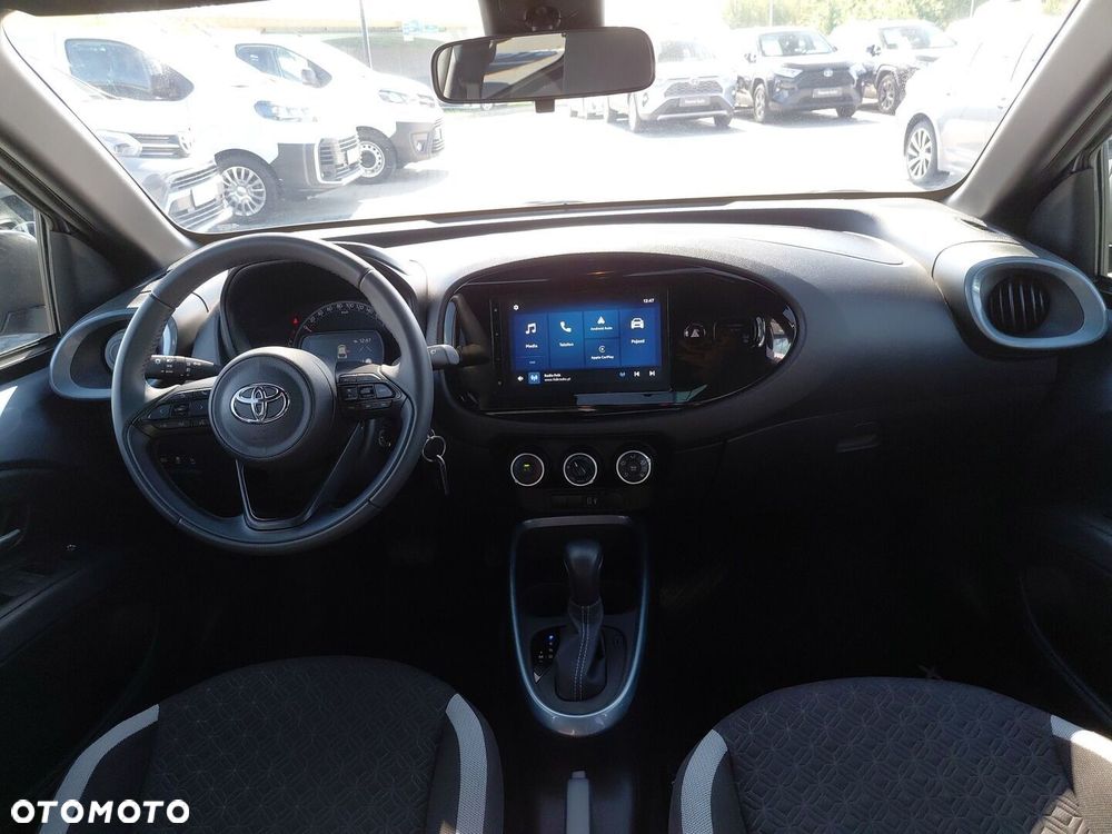 Toyota Aygo X 1.0 VVT-i Style CVT - 11
