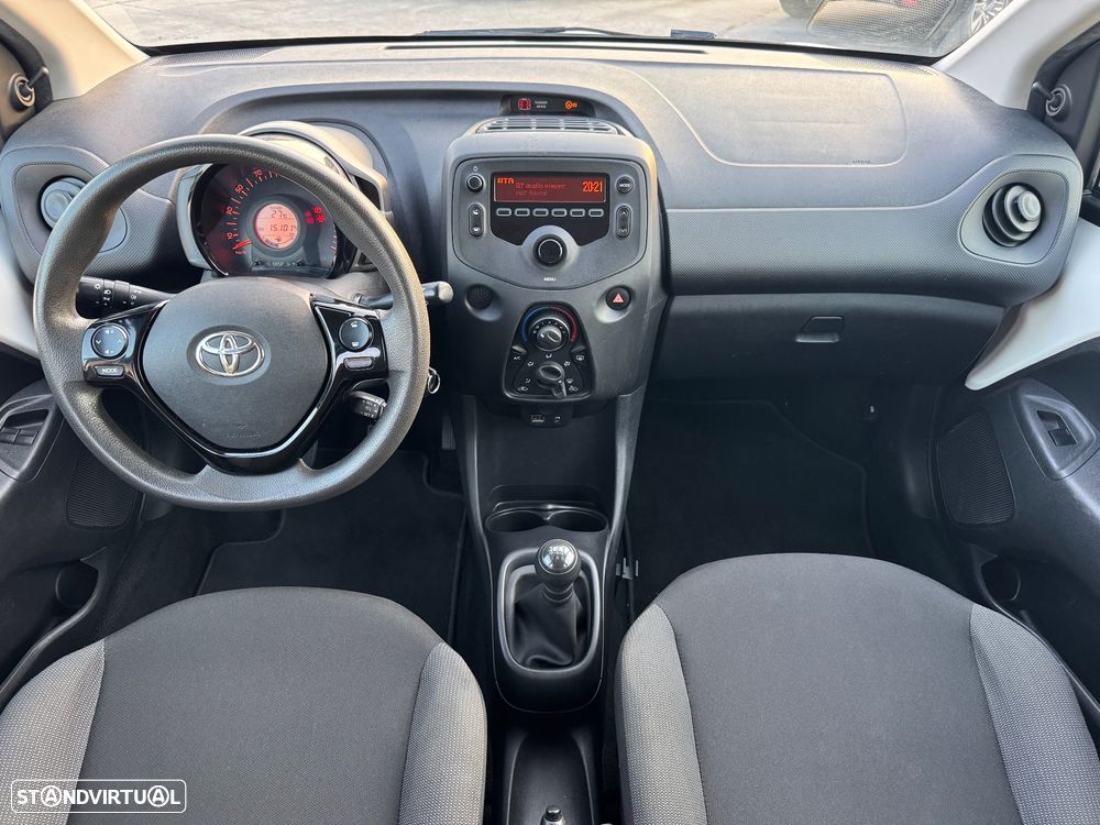 Toyota Aygo - 11
