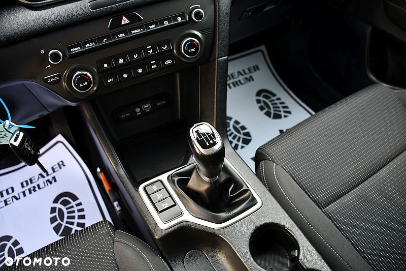 Kia Sportage 1.6 GDI 2WD SPIRIT - 16