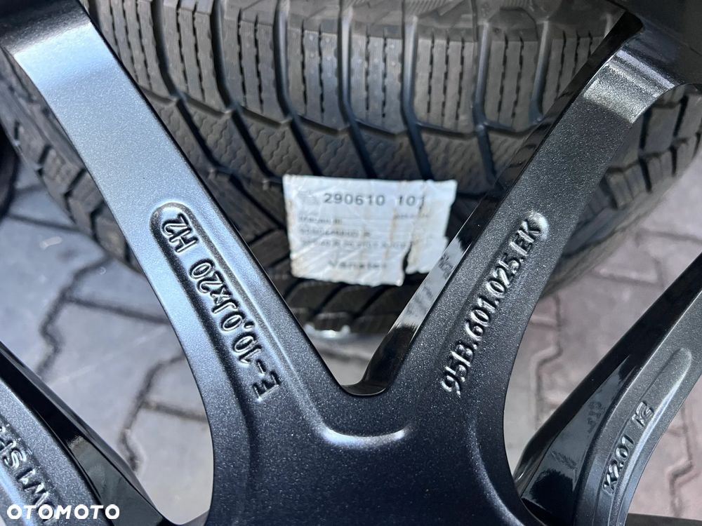 Nowe Oryginalne  koła zimowe Porsche Macan Michelin! 20'' - 10