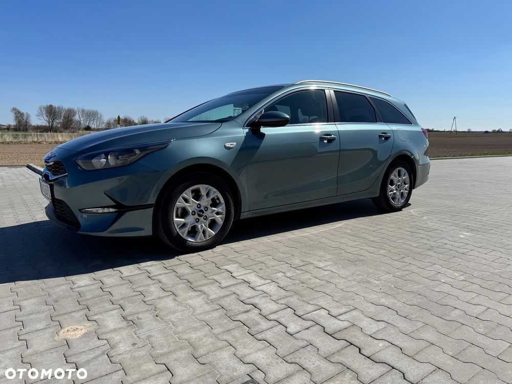 Kia Ceed 1.6 CRDi DCT Vision - 2