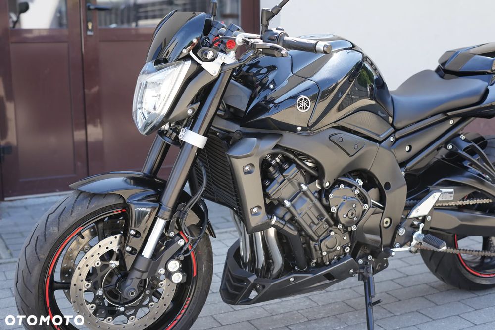Yamaha FZ - 31