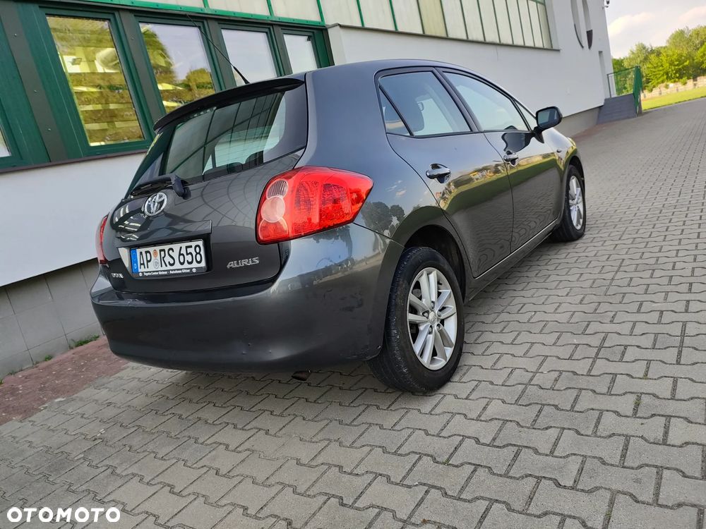 Toyota Auris 1.33 VVT-i - 6