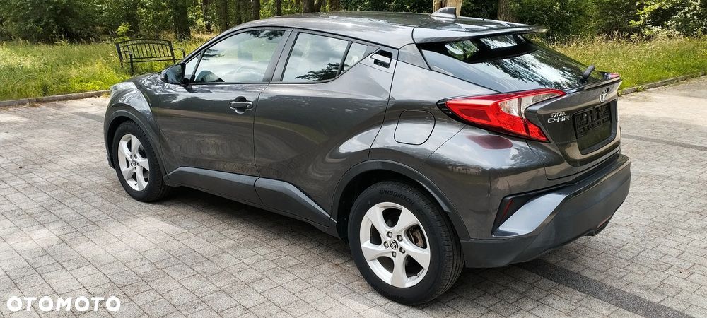 Toyota C-HR Business-Edition - 6