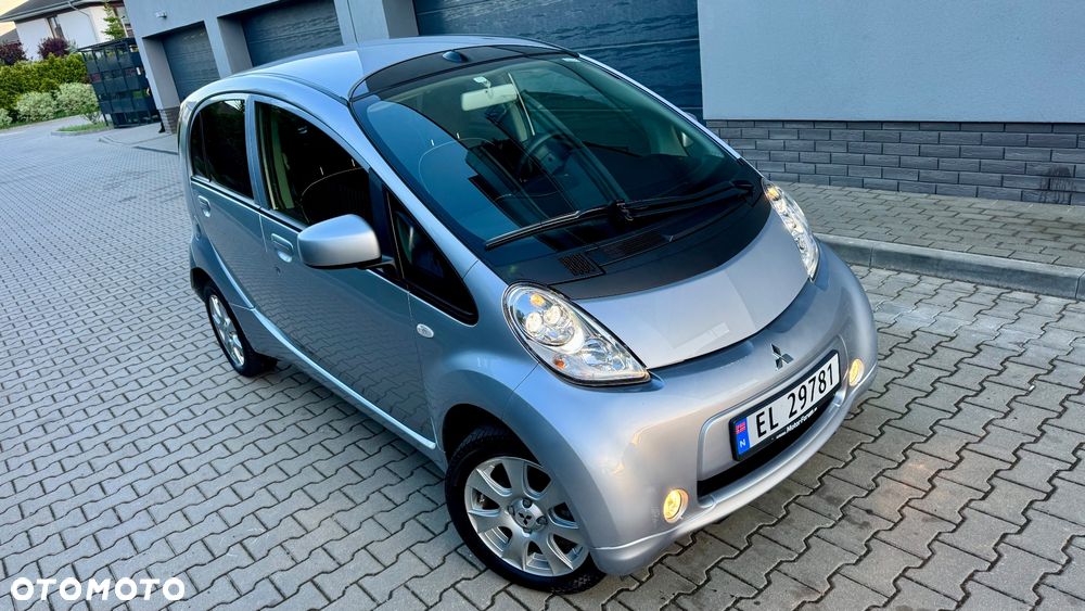 Mitsubishi i-MiEV Standard - 12