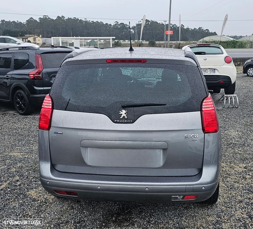 Peugeot 5008 1.2 PureTech Allure - 3
