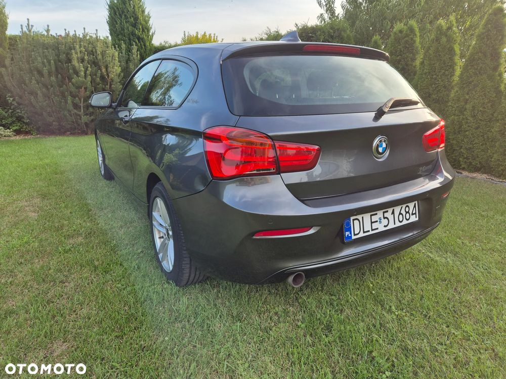 BMW Seria 1 118d - 4