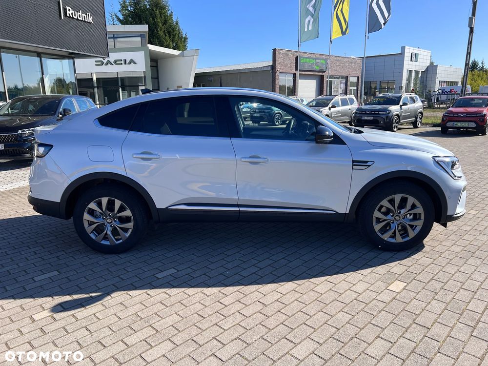 Renault Arkana 1.6 E-Tech Full Hybrid 145 Techno MMT - 8