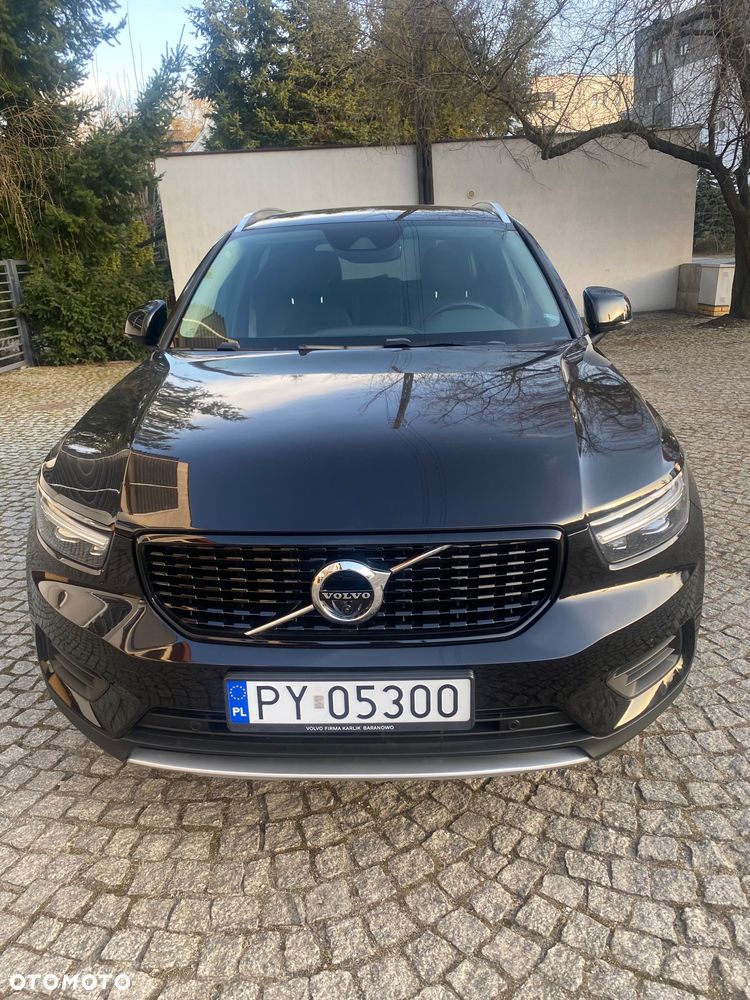 Volvo XC 40 D3 Geartronic Momentum - 1