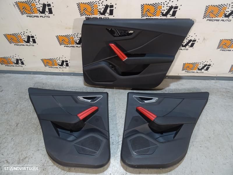 Quartelas / Forras Das Portas Audi Q2 (Gab)  Quartelas Audi Q2 - 1