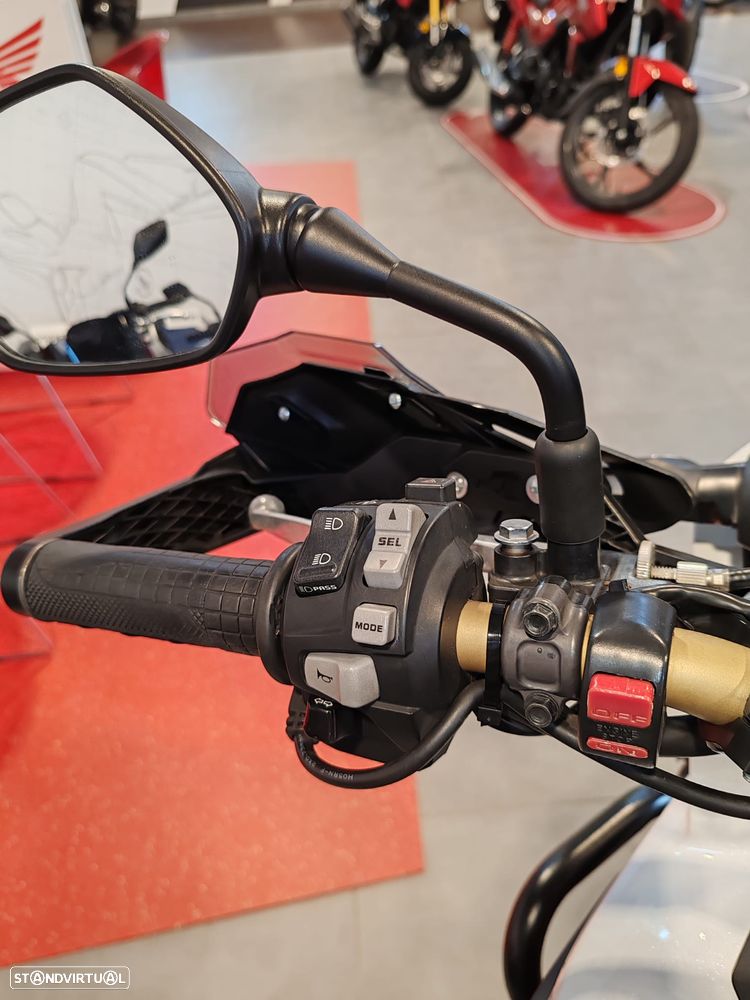 Honda Africa Twin - 5