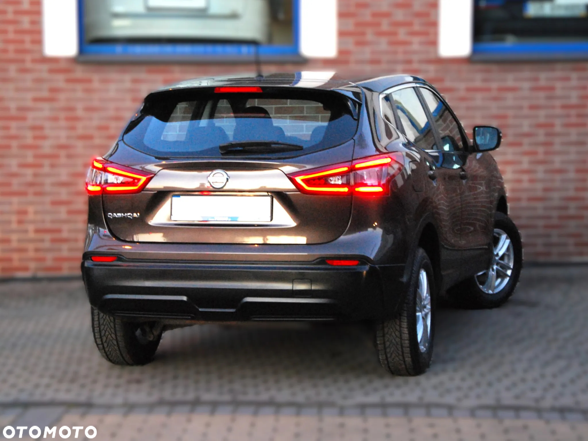 Nissan Qashqai - 10