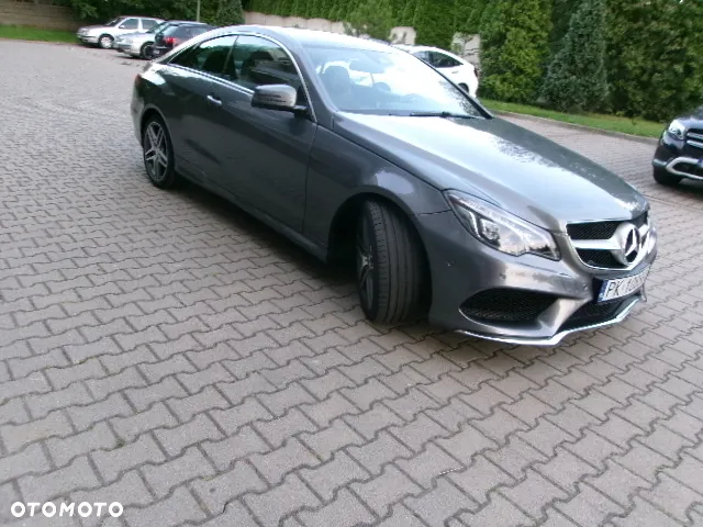 Mercedes-Benz Klasa E 220 (BlueTEC) d Coupe 9G-TRONIC - 4