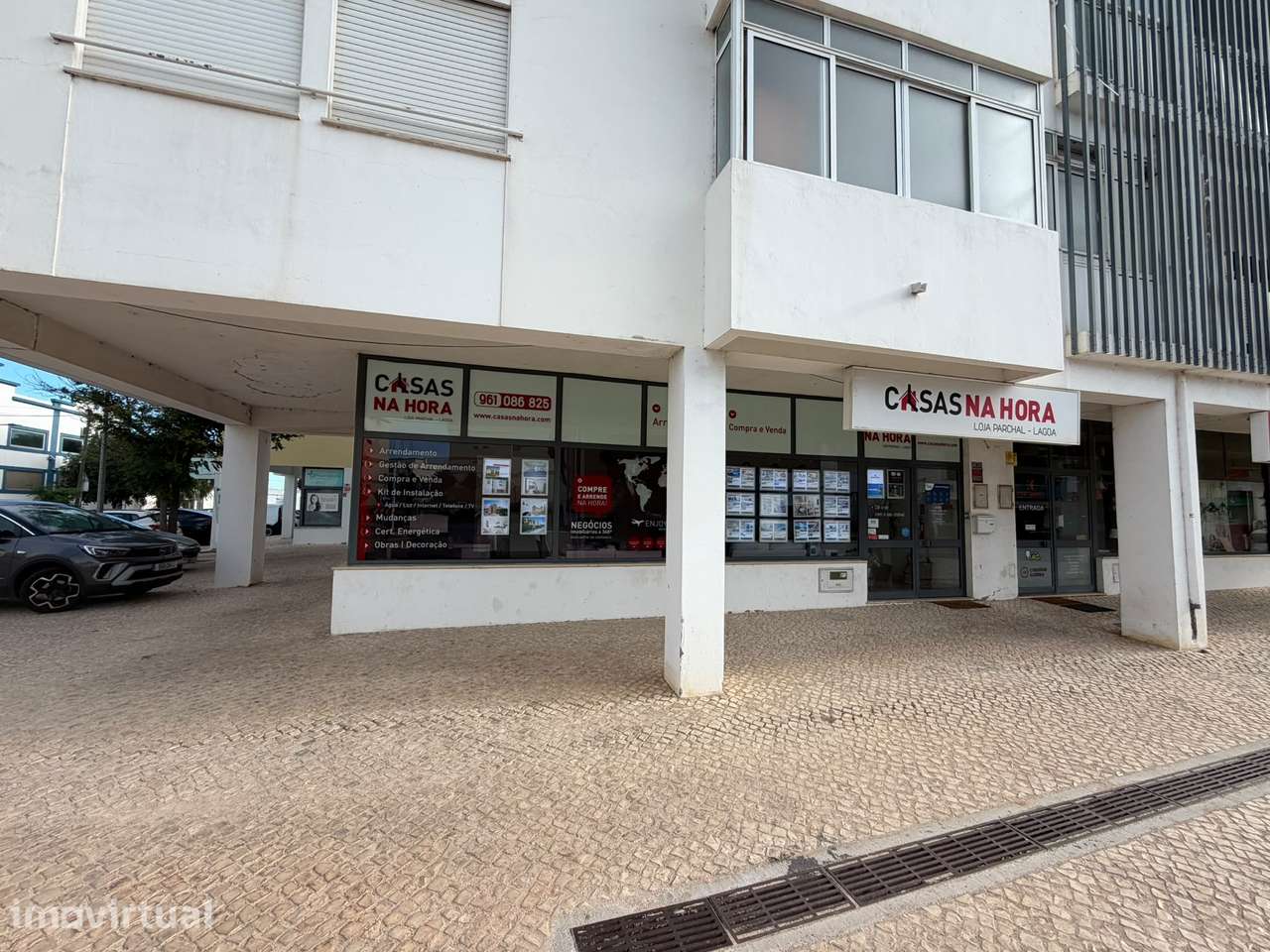 Excelente espaço comercial em Parchal - Grande imagem: 2/10