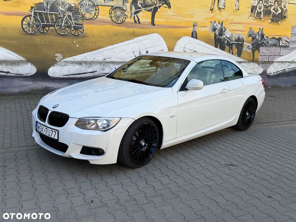 BMW Seria 3 330i - 19