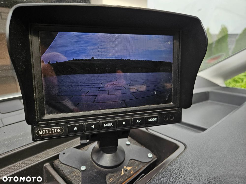 Volkswagen CADDY - 17