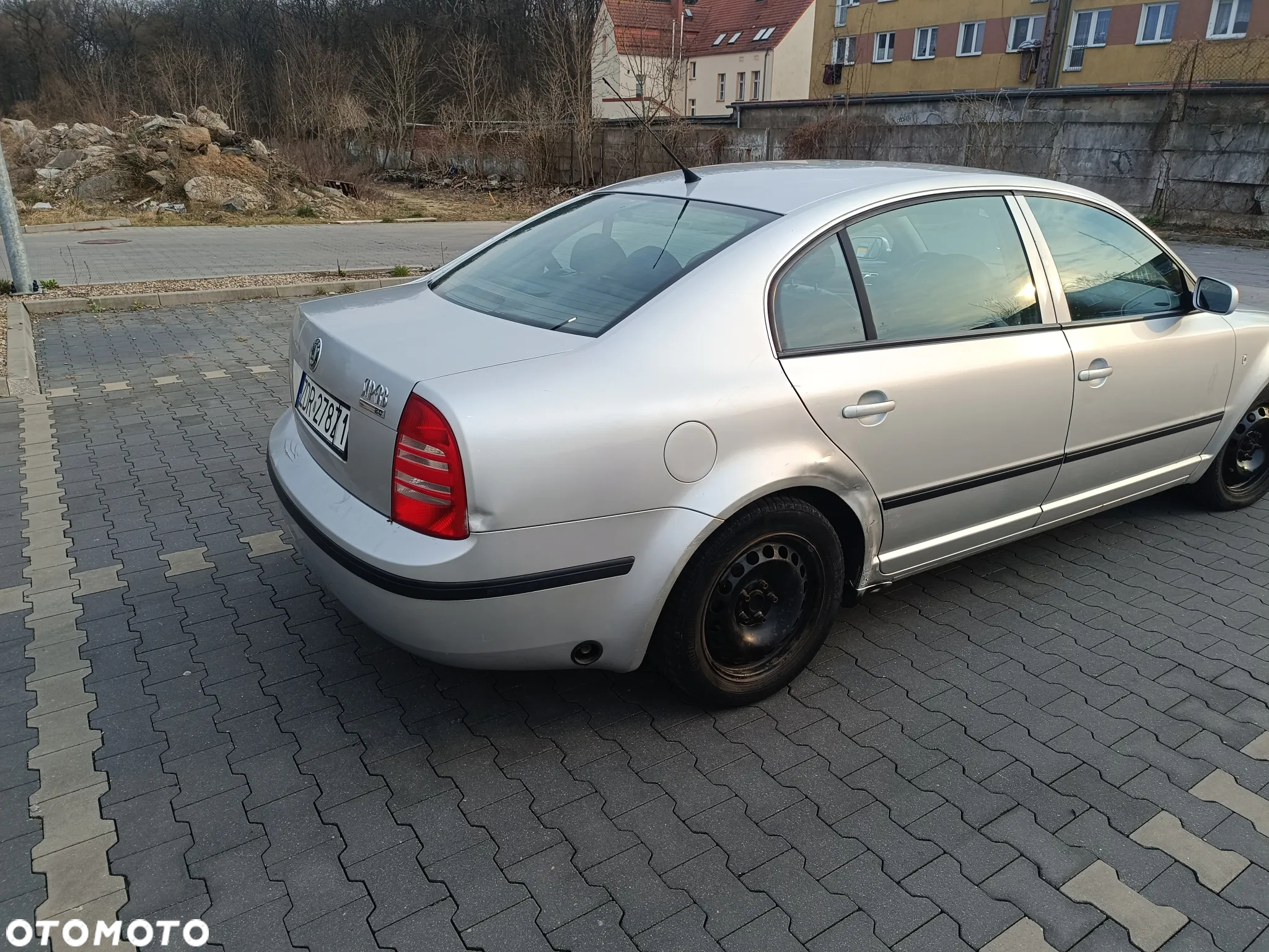 Skoda Superb 2.0 Prestige - 4