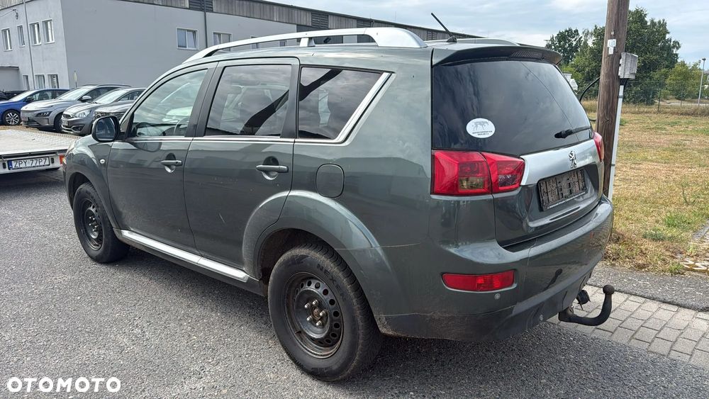 Peugeot 4007 - 6