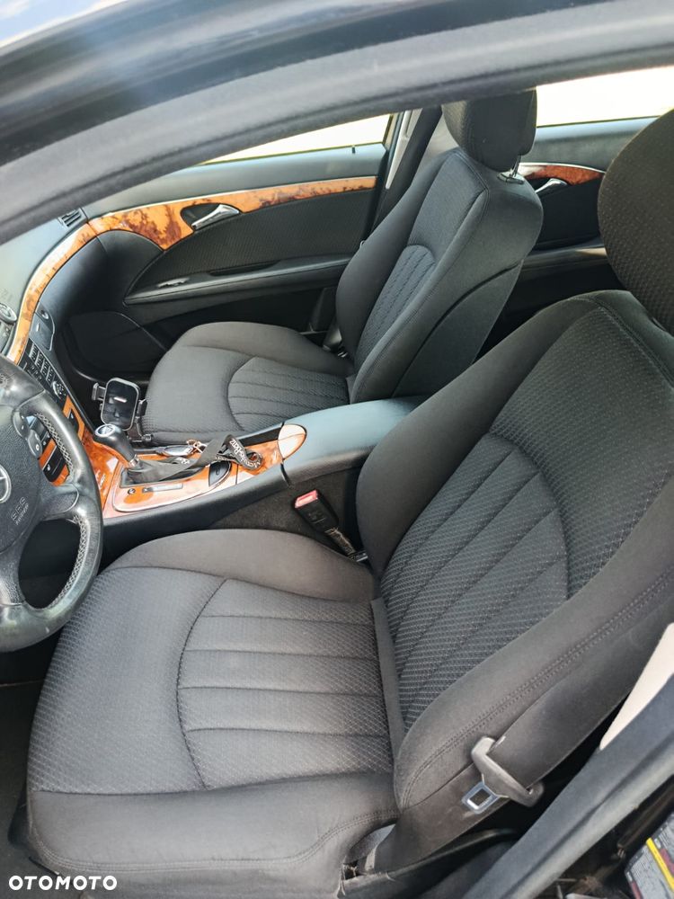 Mercedes-Benz Klasa E 200 Kompressor Automatik Elegance - 11