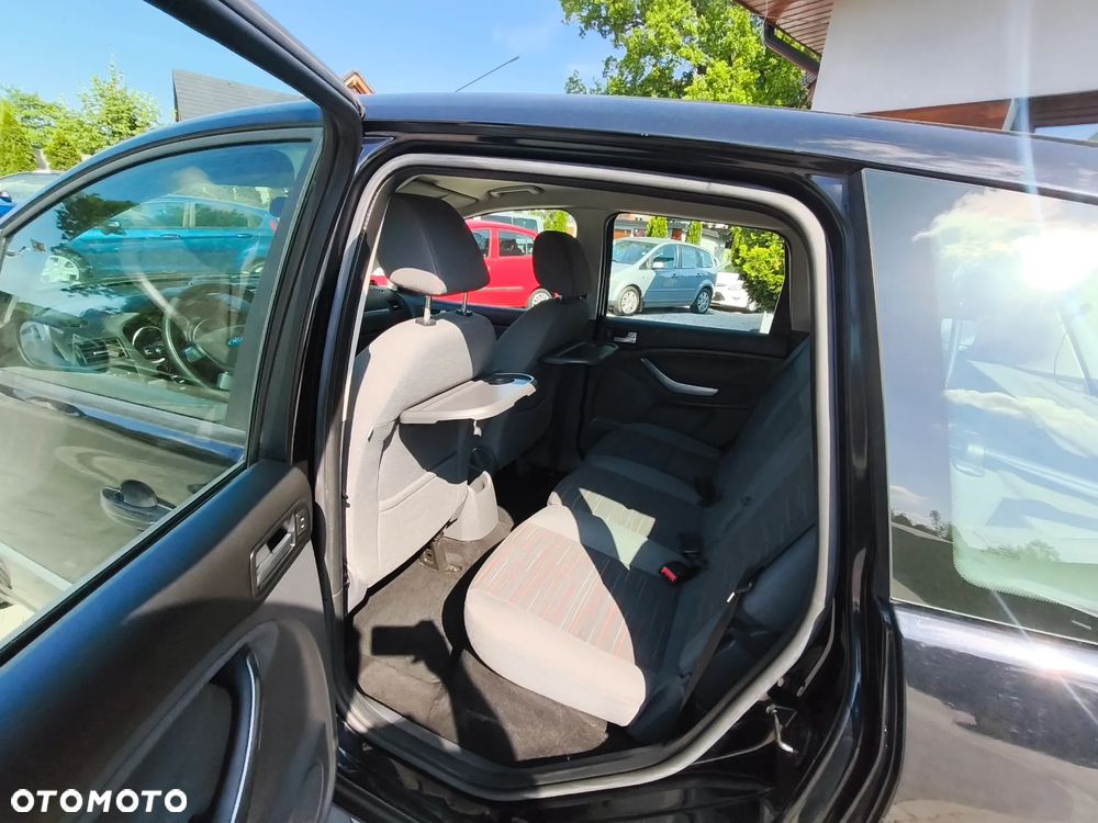 Ford C-MAX 1.6 Gold X - 27