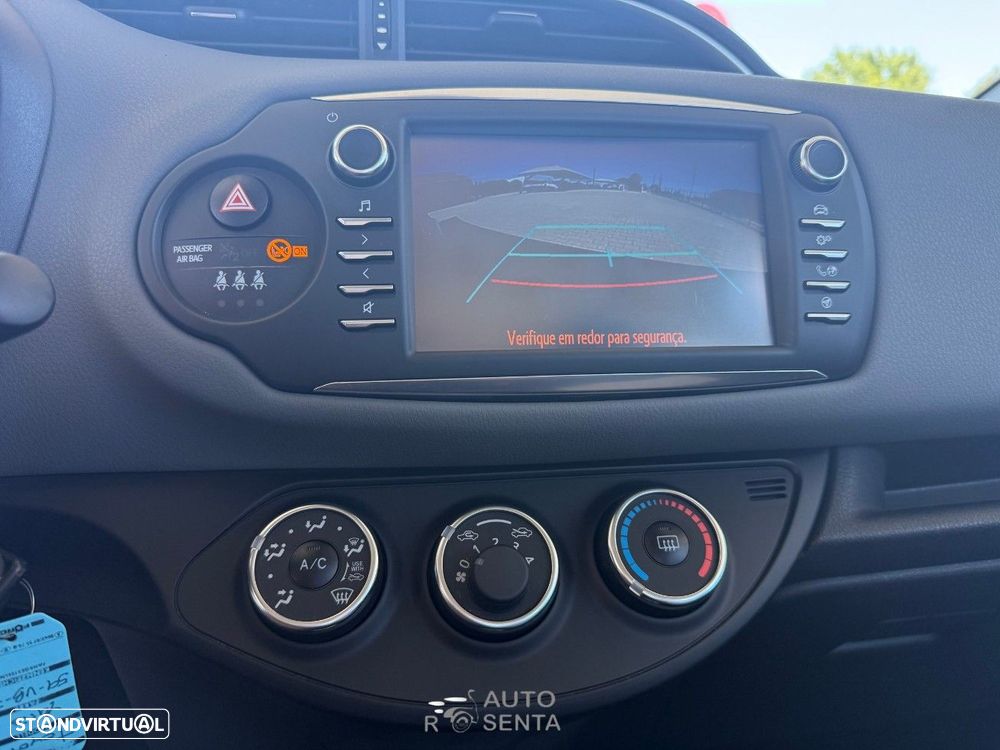 Toyota Yaris 1.0 VVT-i ACtive+AC - 12